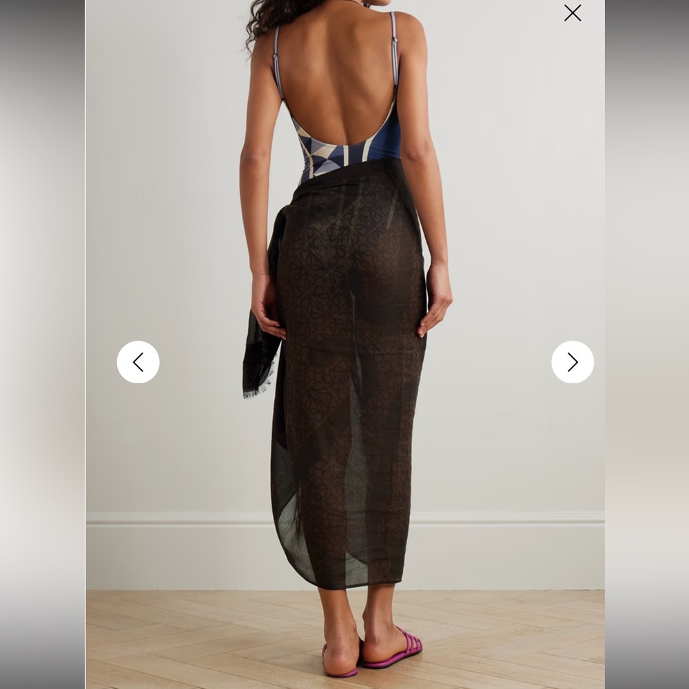 Loewe Paula’s Ibiza Brown Cotton Scarf, Sarong, or Pareo - Picture 2 of 5